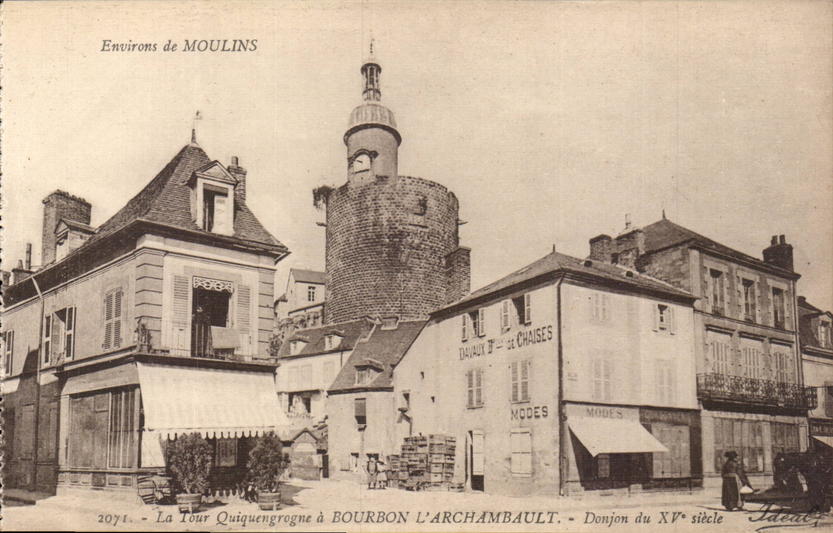 Bourbon L'Archambault - Environs de Moulins - Donjon de XV siecle - CPA 