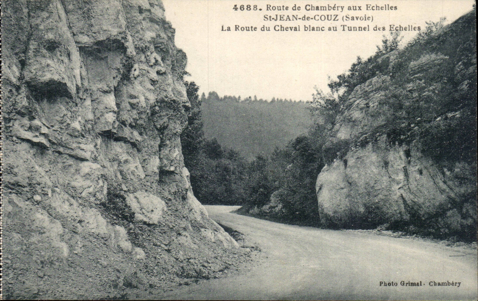 Route de Chambery aux Echelles - St Jean de Couz Route du Cheval Blanc aux Echelles - CPA 