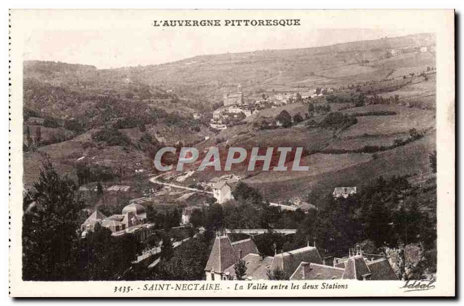 CPA Auvergne Saint Nectaire La vallee entre les deux stations