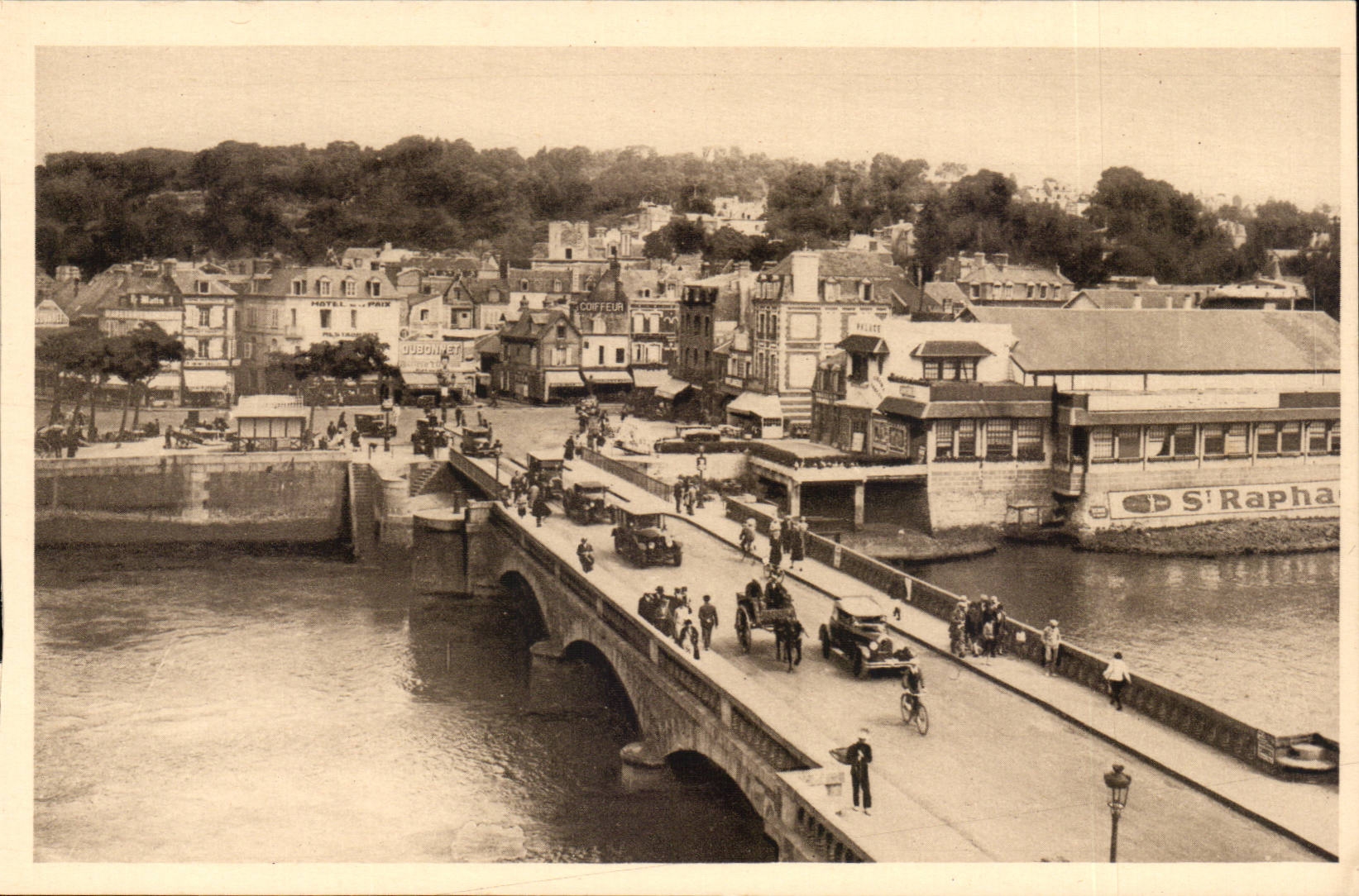 Trouville - La Reine des Plage - Le Pont sur les Touques - CPA 
