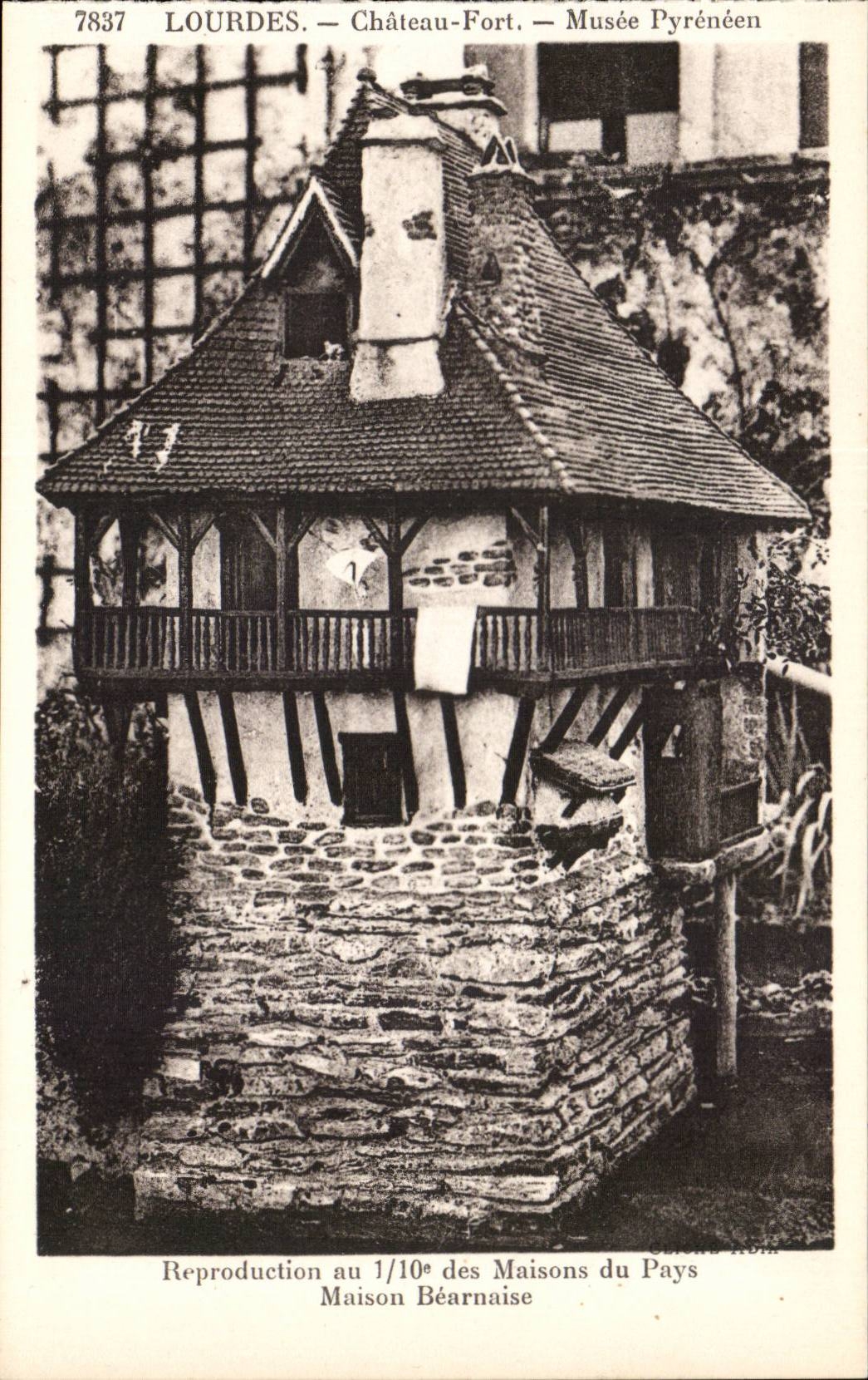 Lourdes - Chateau Fort - Musee Pyreneen - Maison Bearnaise Reproduction du Maison du Pays CPA 