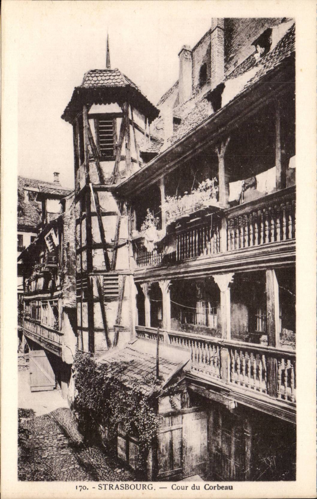 Strasbourg CPA Cour du corbeau