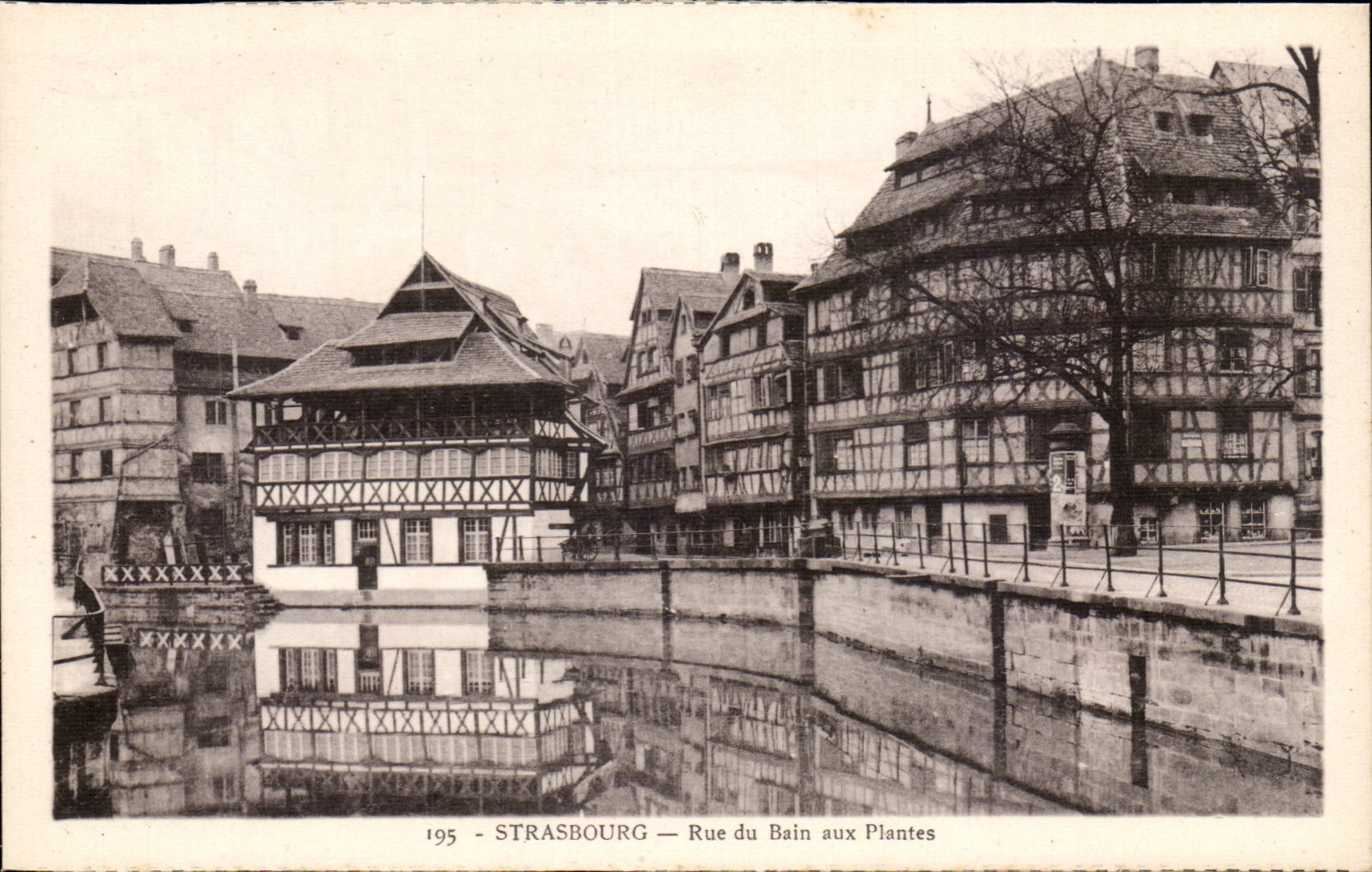 Strasbourg CPA Rue du bain aux plantes