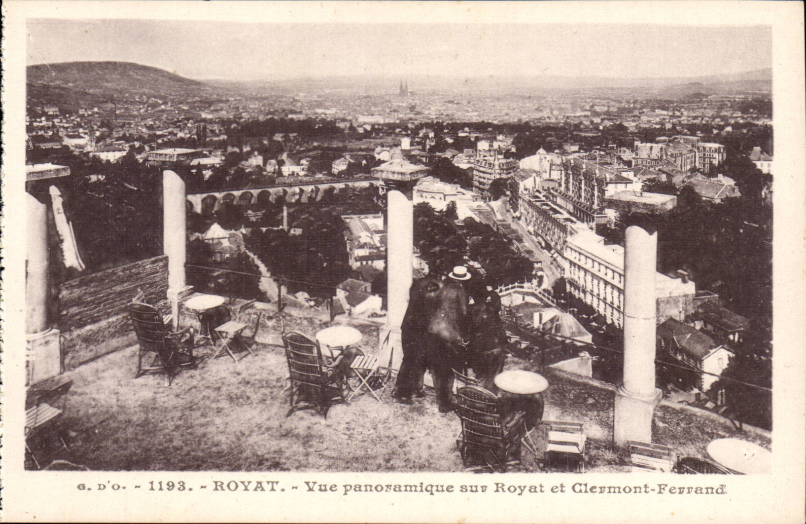 Panoramablick auf Royat und Clermont-Ferrand — a. D'O. — n° 1193