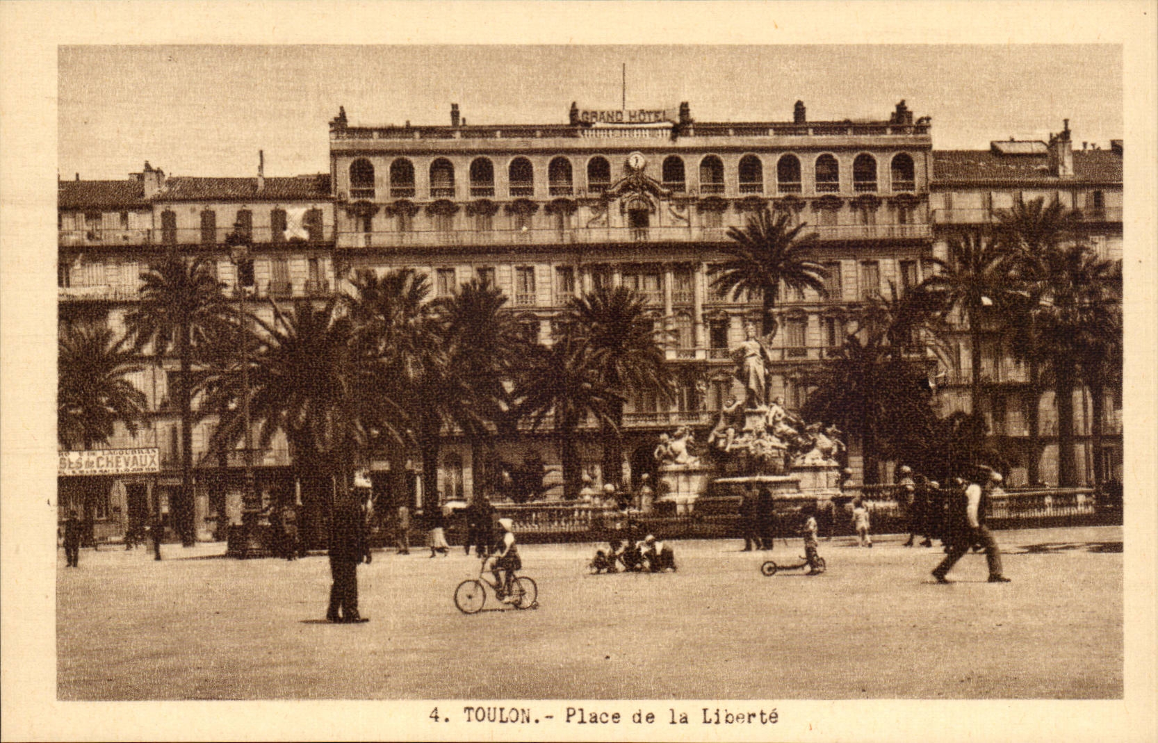 CPA Toulon Place de la liberte