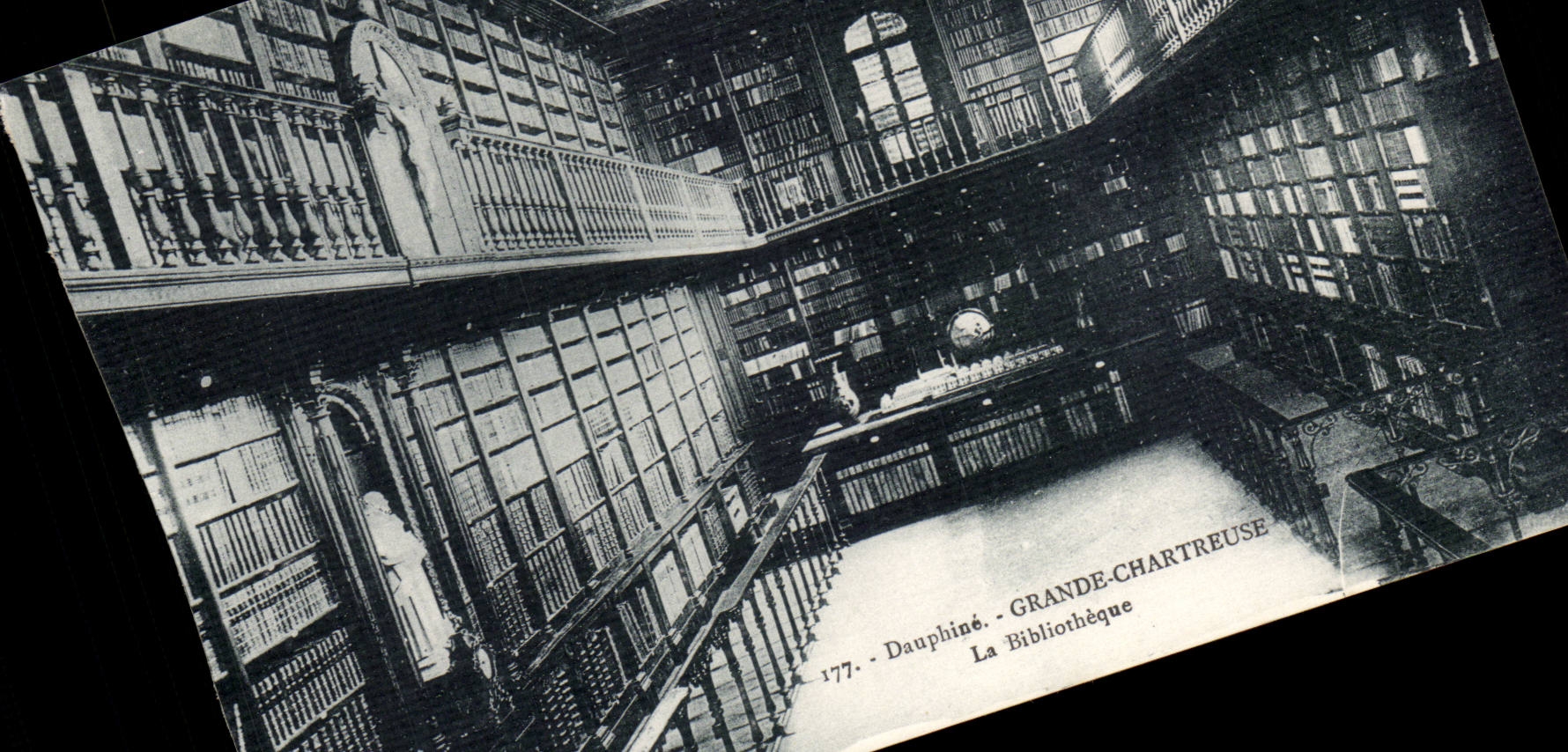 CPA Dauphine La Grande Chartreuse Couvent La bibliotheque Library