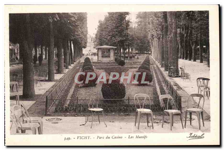 Vichy - Parc du Casino - Les Massifs - CPA - 