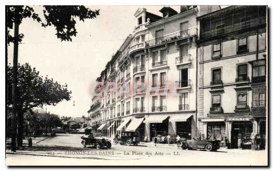 Thonon les Bains - La Place des Arts - CPA 