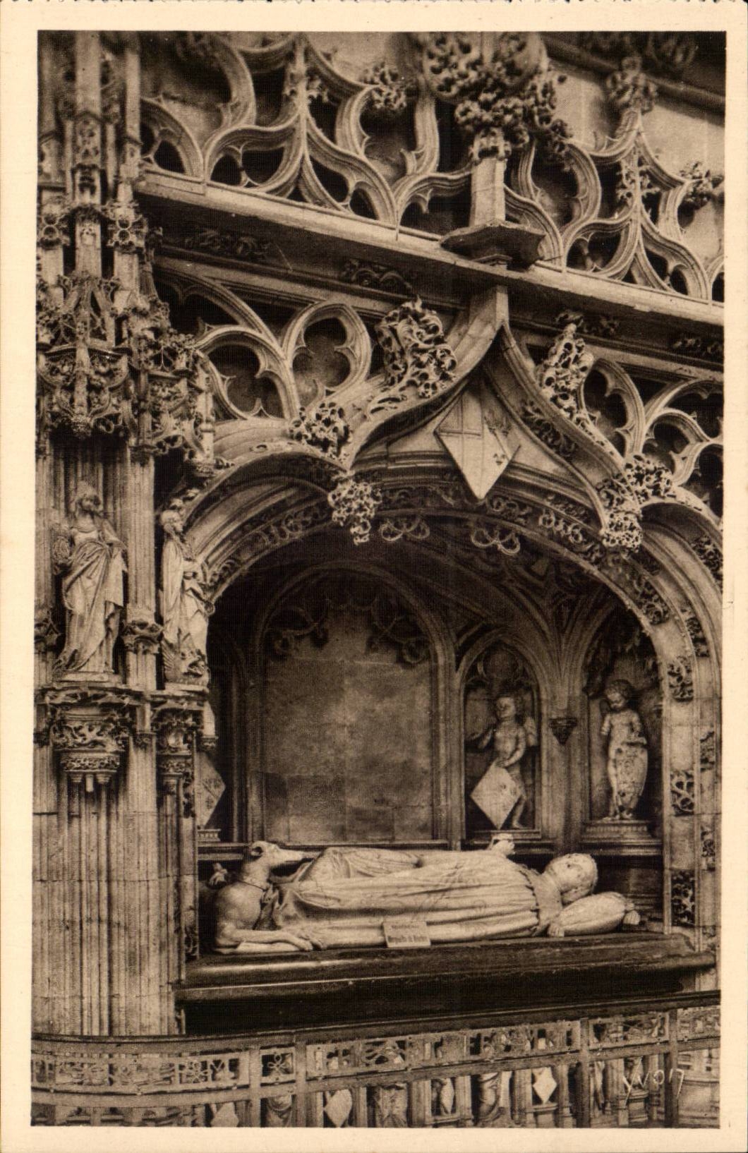 Bourg - Eglise de Brou - Mausolee de Marguerite de Bourbon - CPA 