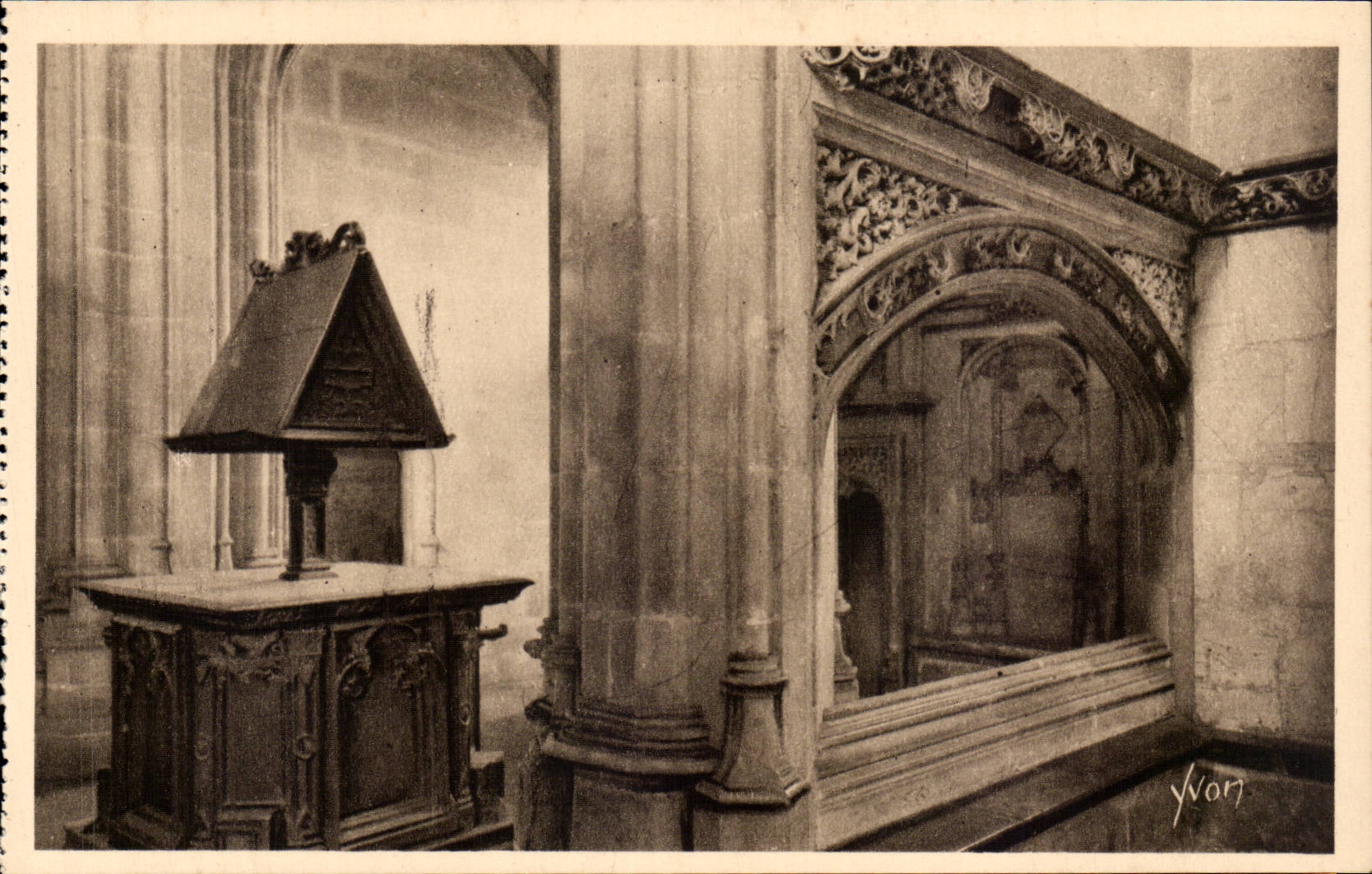 Bourg (Ain) - Église de Brou — Oratoire et Lutrin de Marguerite d'Autrèche — Éditions d'Art YVON