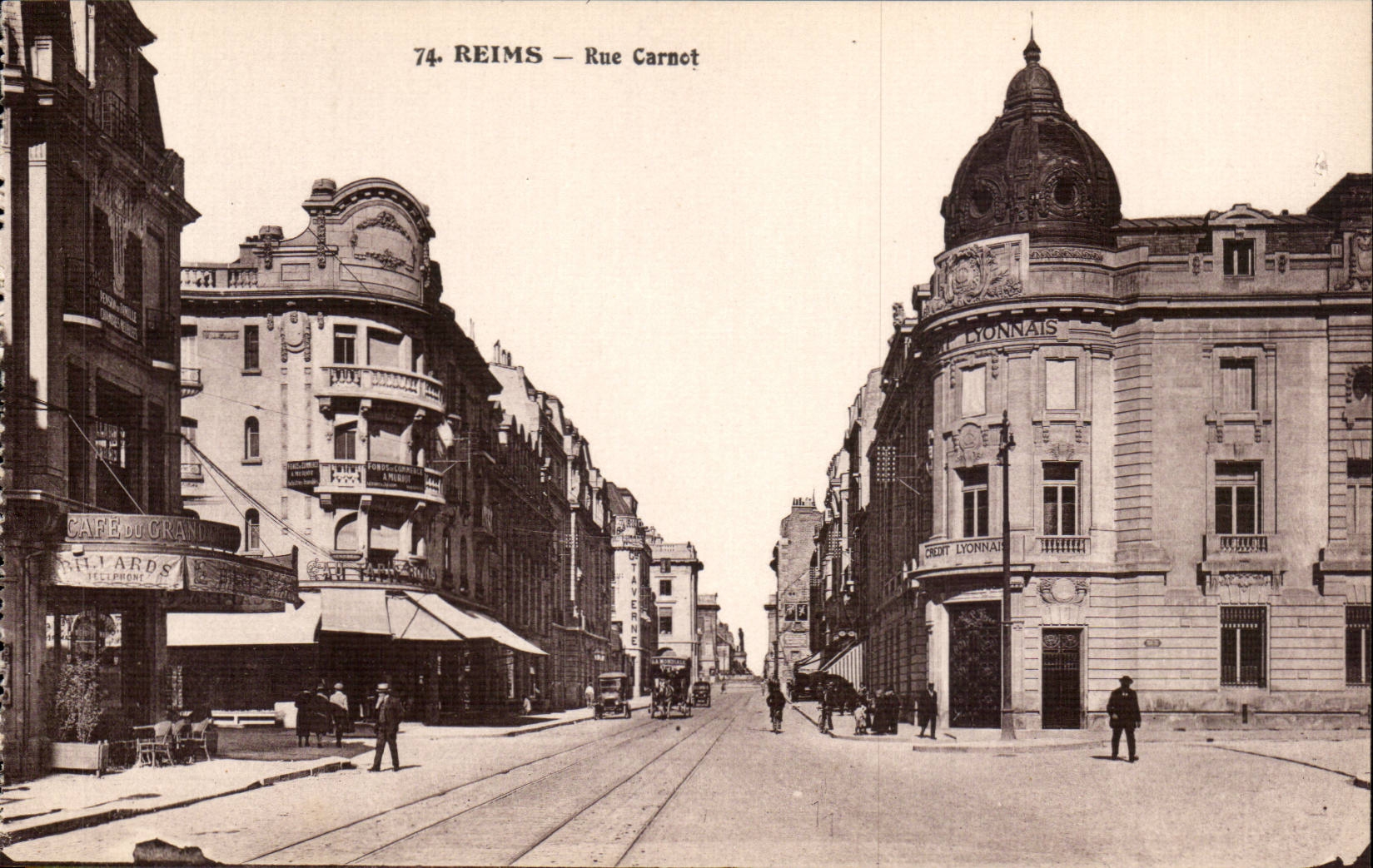 Reims - Rue Carnot - CPA 