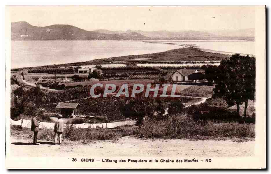 Giens - L'Etang des Pesquiers et la Chaine des Maufes - CPA 