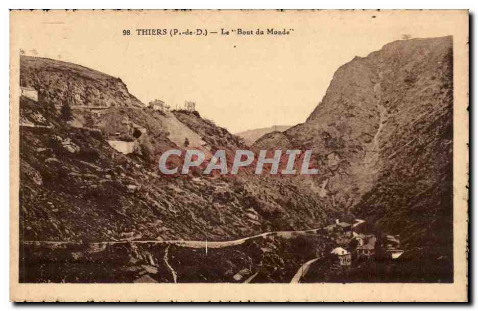 Thiers (P.-de-D.) — Le "Boat du Monde"