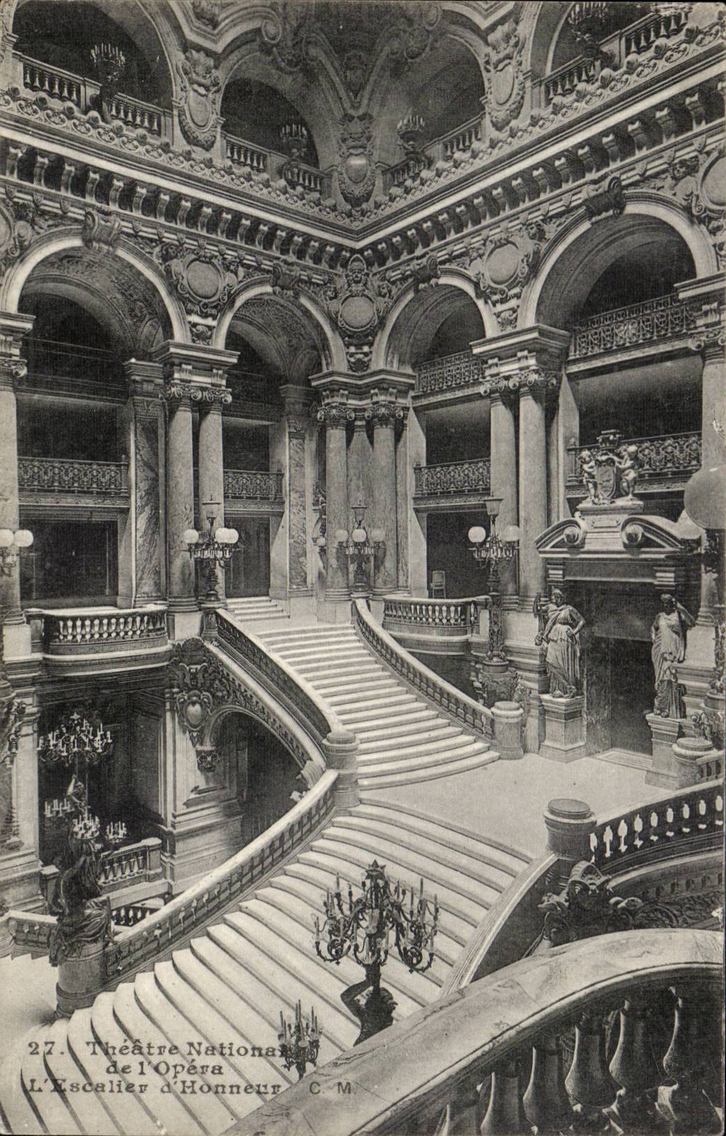 Paris - 8 - Escalier - L'Opera - CPA 