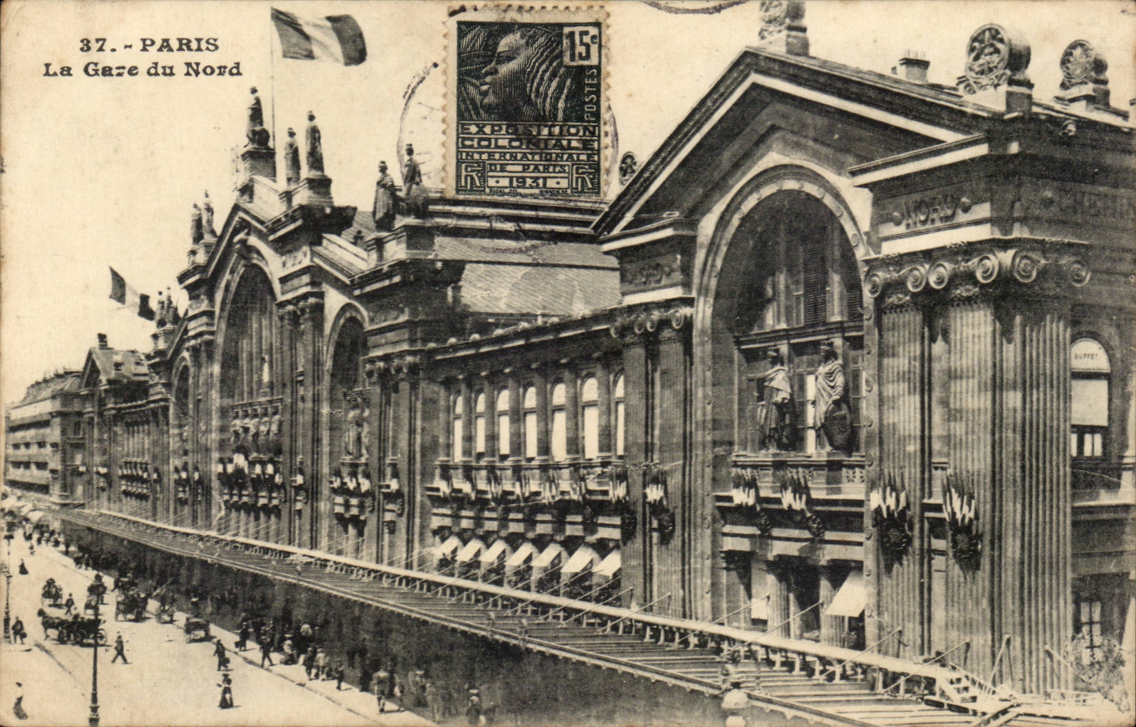 Paris - 10 - Gare du Nord - drapeau - CPA 