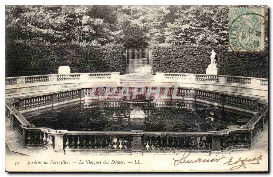 Versailles - Le Bosquet des Domes CPA 