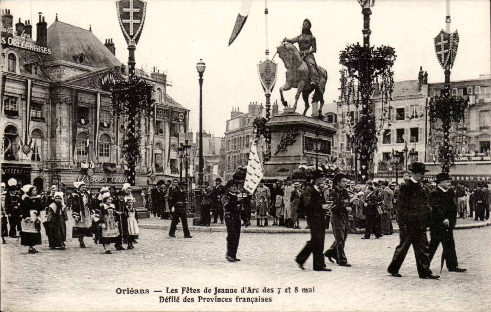 Orleans - Les Fetes de Jeanne d'Arc - Defile des Provinces Francaises CPA 