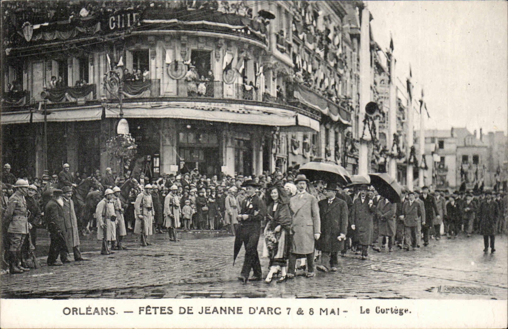 Orleans - Les Fetes de Jeanne d'Arc - Le Cortege CPA 