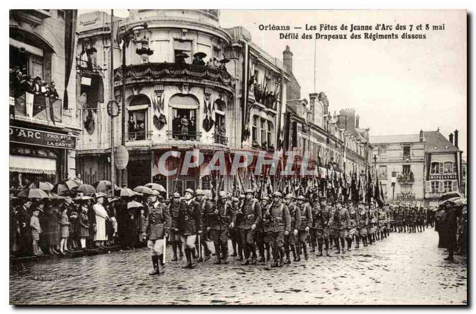 Orleans - Les Fetes de Jeanne d'Arc - Defile des Drapeaux des Regiment dissous CPA 