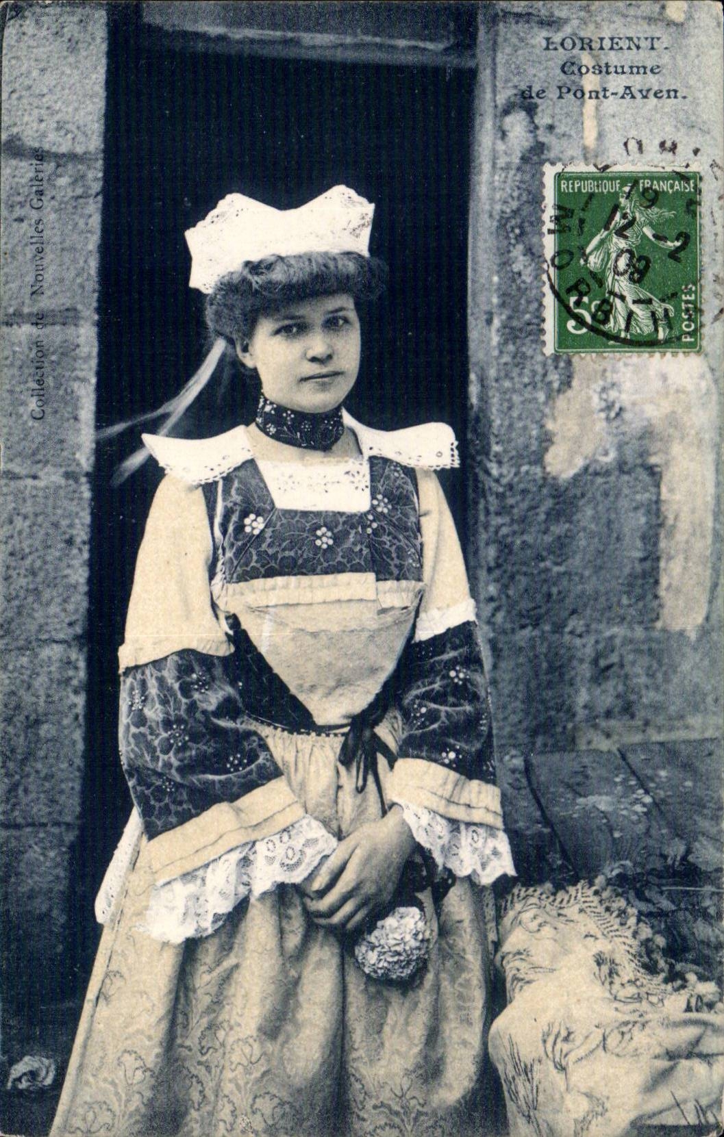 Pont Aven - Lorient Costume - Coiffure - Femme - CPA 
