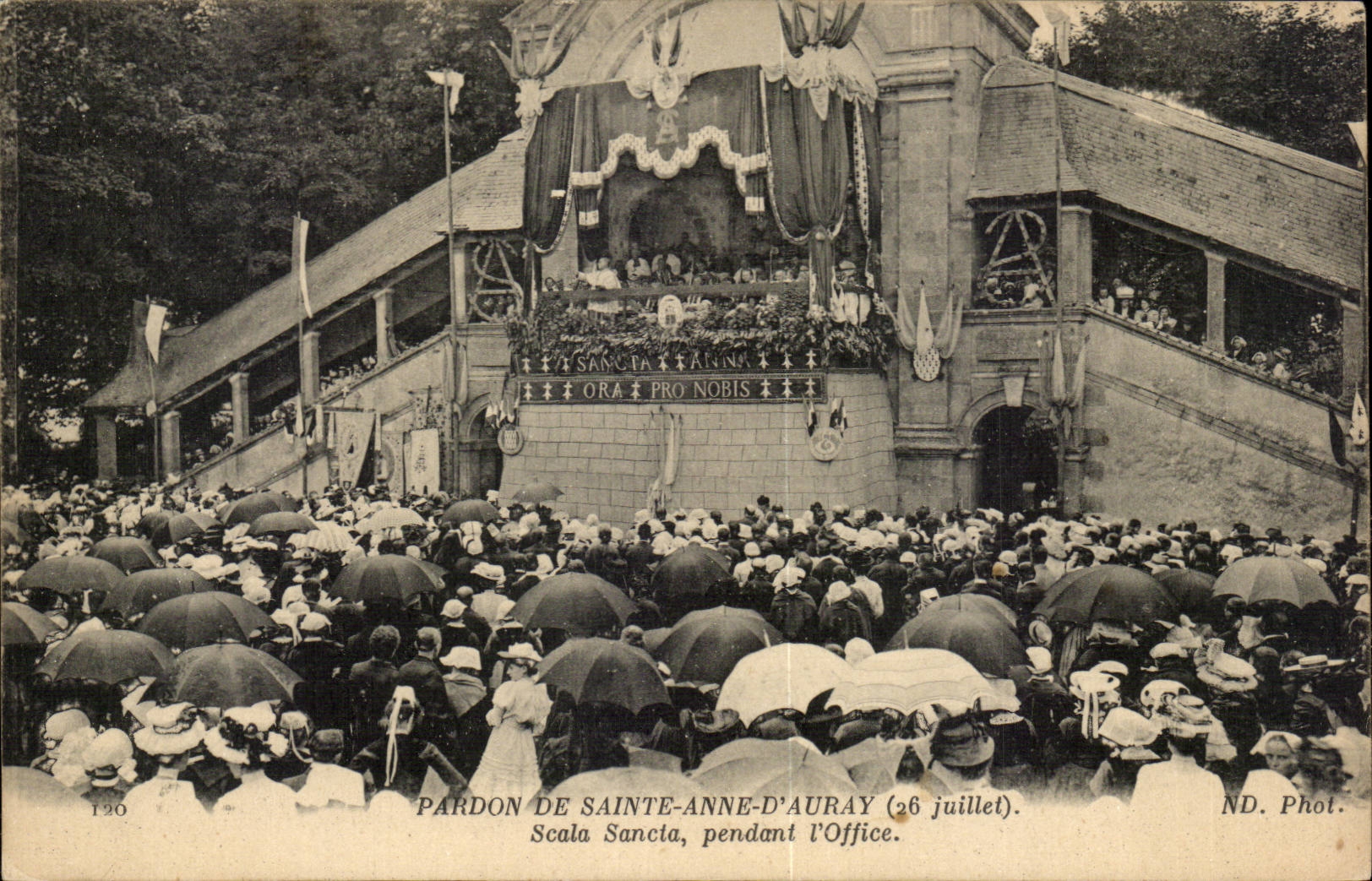 Pardon von Sainte-Anne d'Auray — Office — ND. Fotografie