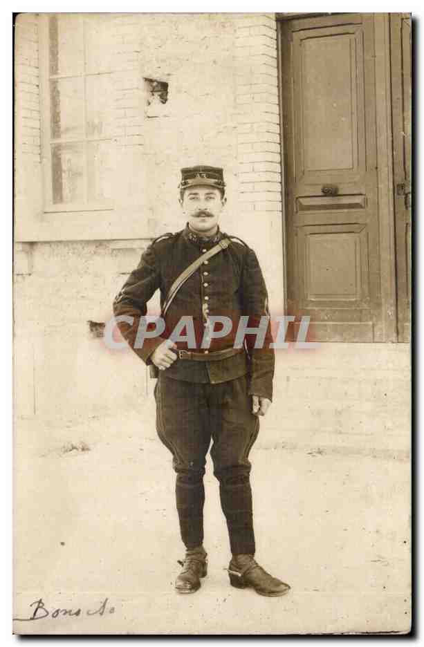 Militaria - Un Soldat -- 43eme regiment d'artillerie CPA 