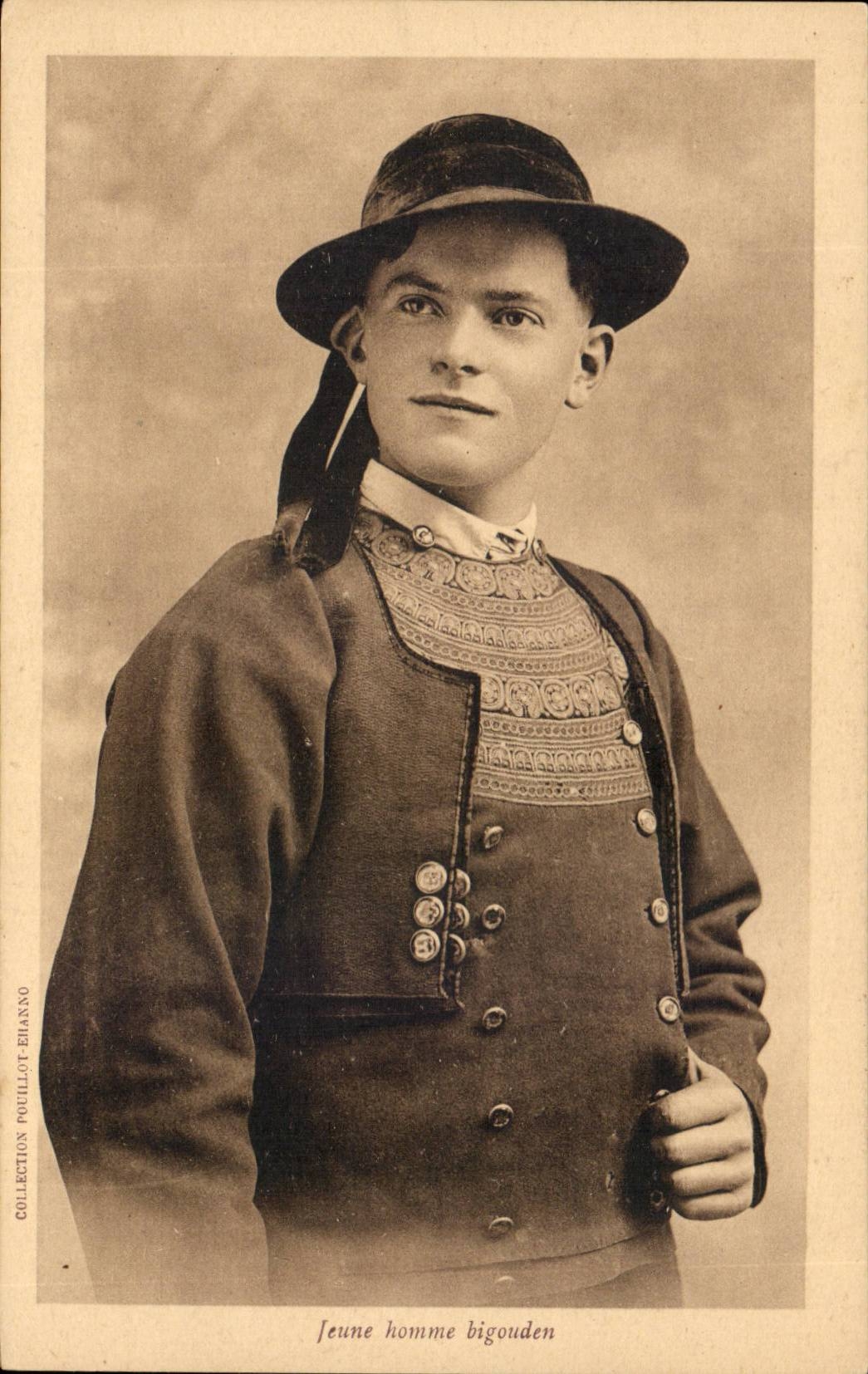 Folklore - Costumes - Jeune Homme Bigouden - CPA 
