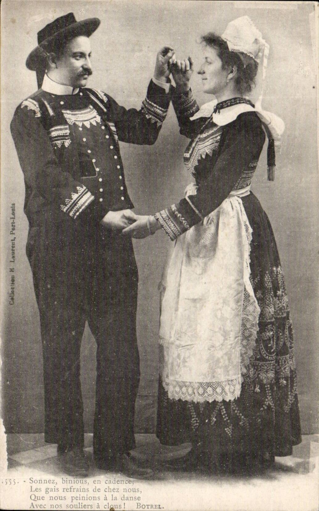 Folklore - Costumes - Couple - Bretagne - Botrel - CPA 