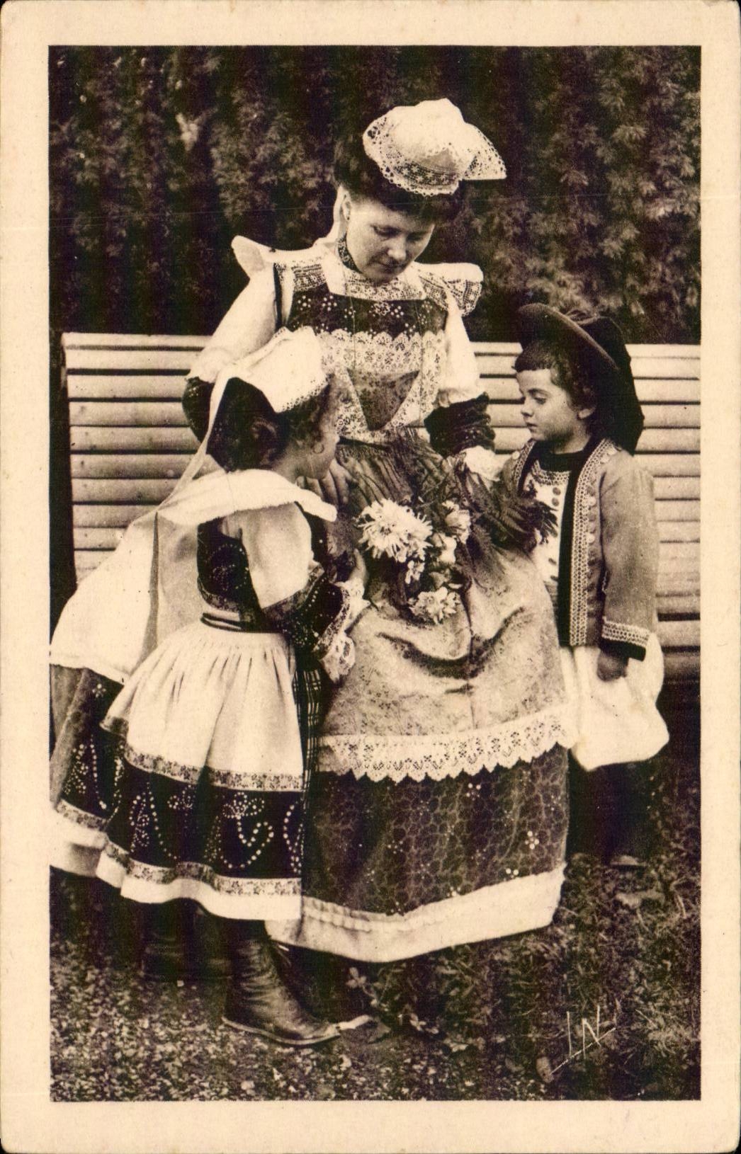Folklore - Costumes - Enfants - Bretagne - Botrel - CPA 