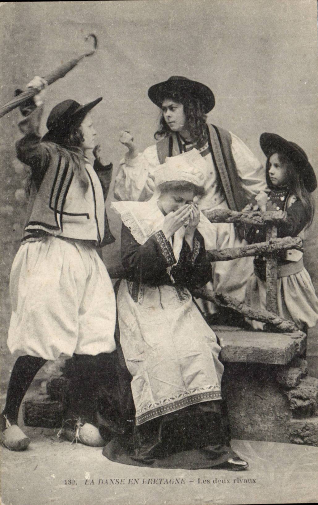 Folklore - La danse en Bretagne - Les Deux Rivaux - CPA 