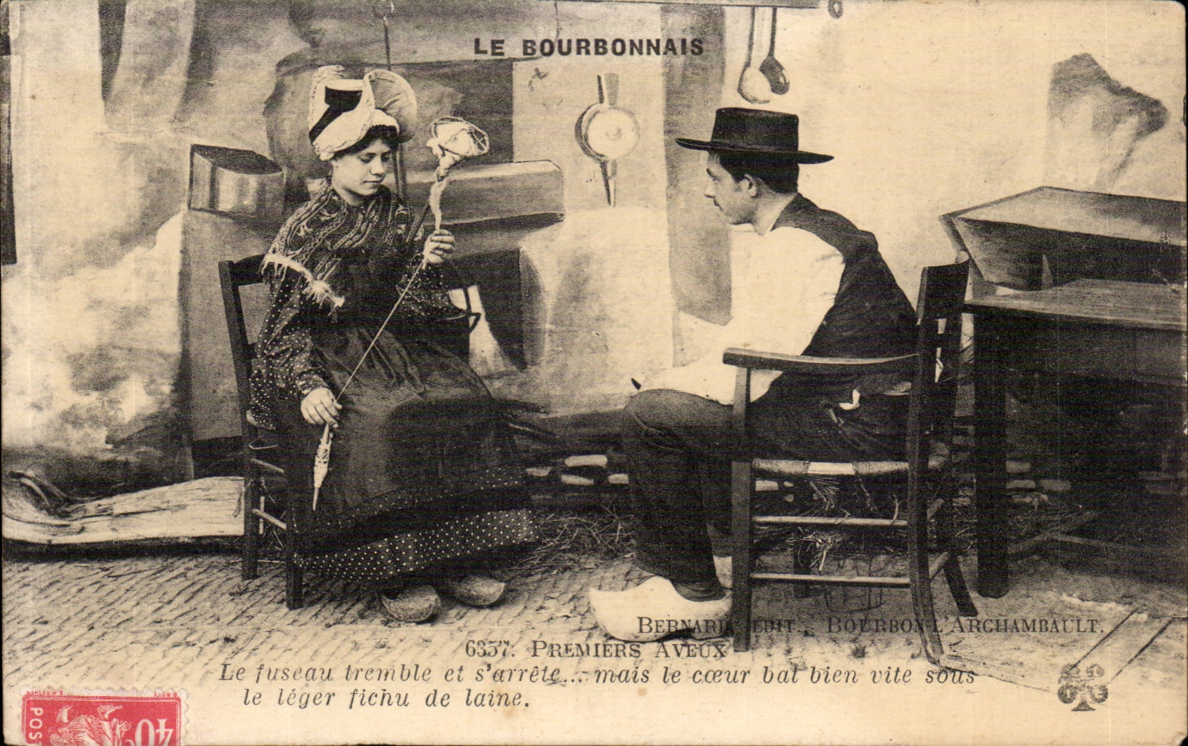 CPA Le Boubonnais Premiers aveux couple (folklore costumes)