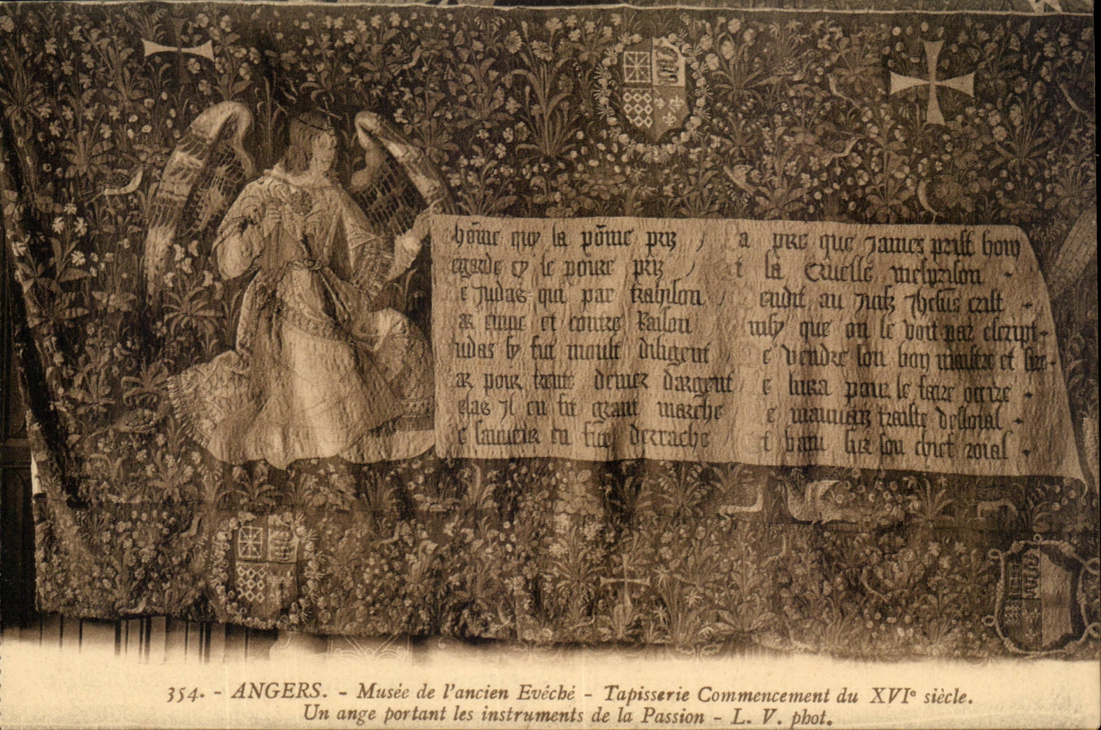 Angers - Musee de l'Ancien Eveche - Tapisserie Commencement du XVI siecle - ange - Tapestry - Arts CPA 