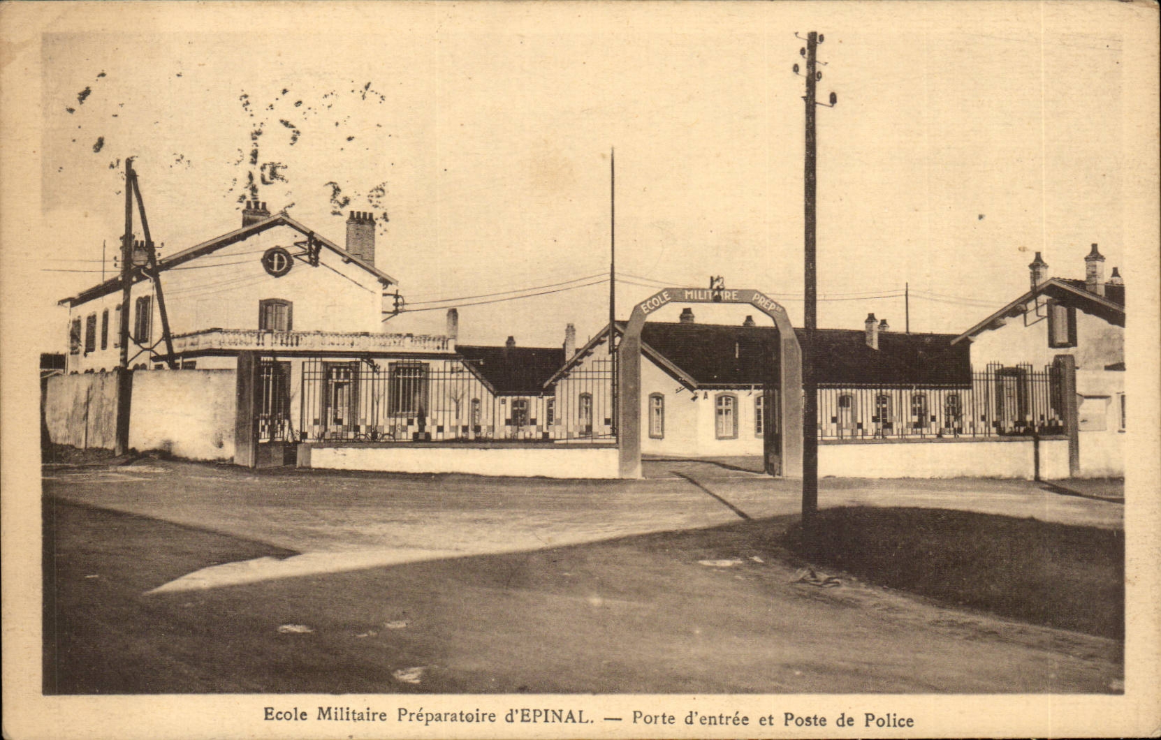 Epinal - Ecole Militaire Preparatoire - Porte d'Entree et Poste de Police CPA 
