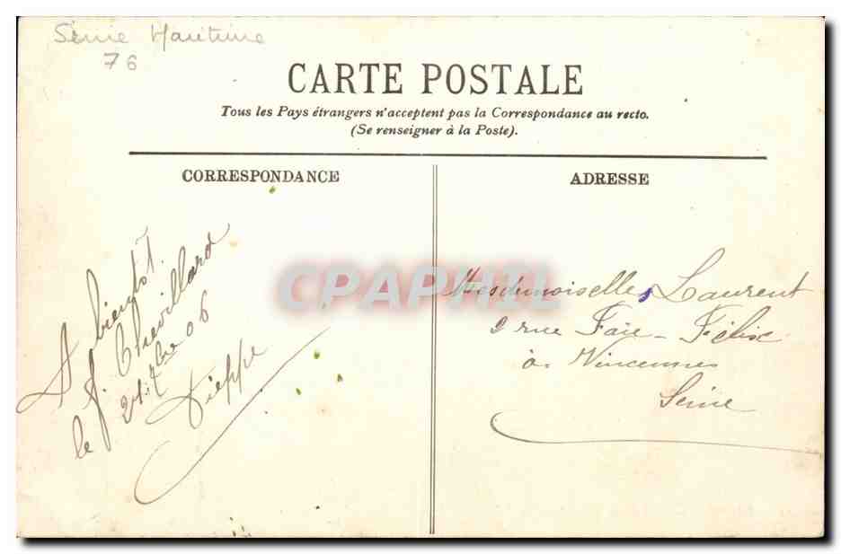 Dieppe - L'entree des Jetees - CPA  — Rückseite