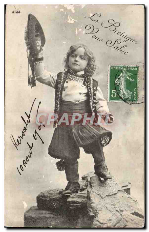 Folklore - Costumes - En Bretagne - Vous Salue - CPA 