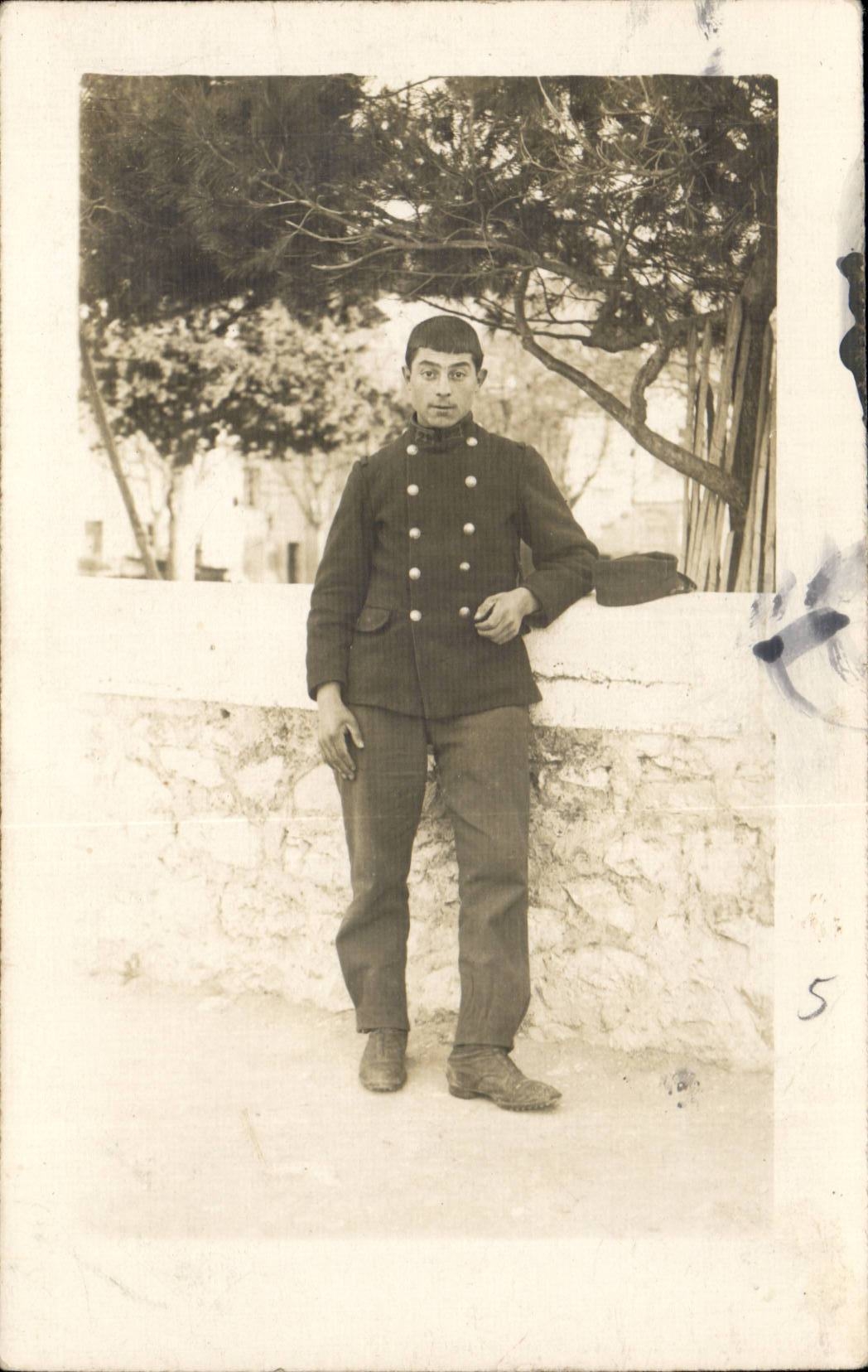 Militaria - Soldat - Jeune Homme - CPA 