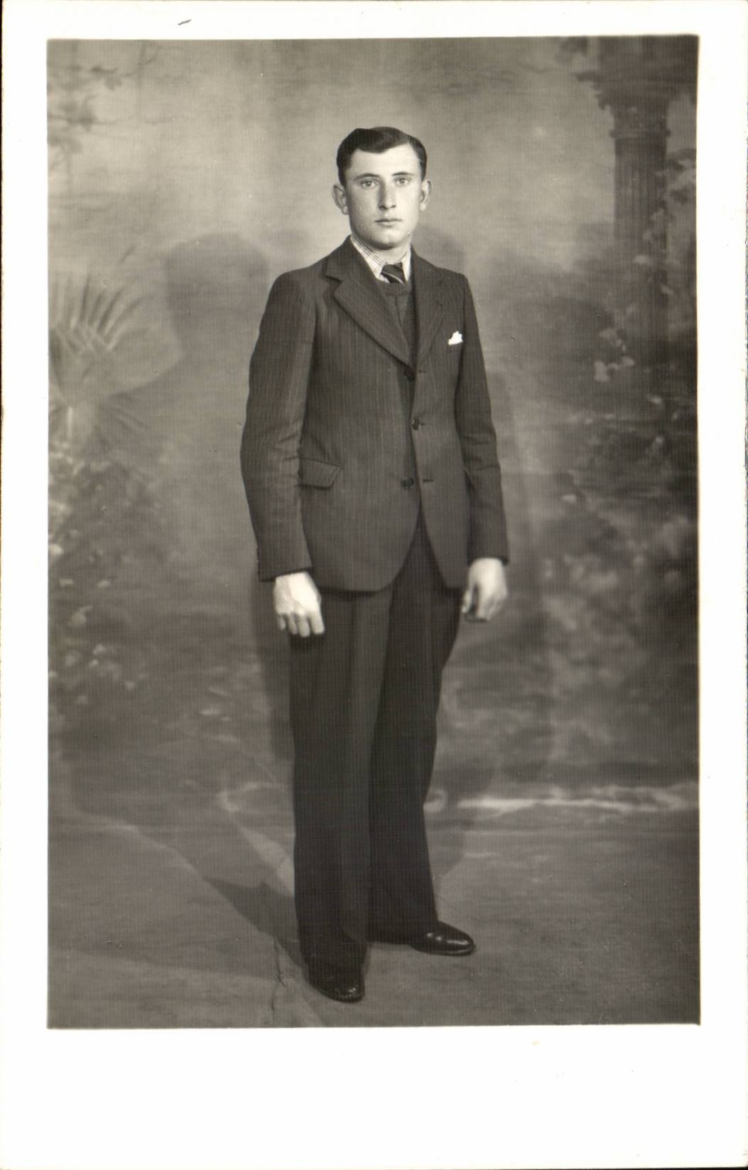 CARTE PHOTO Toulouse Jeune homme