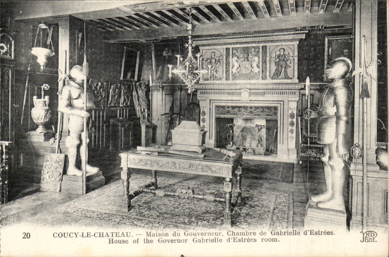 Coucy-le-Château — Maison du Gouverneur, Chambre de Gabrielle d'Estrées — JND Phot.