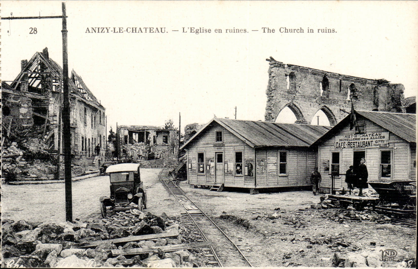 Anizy-le-Château — L'Église en ruines — The Church in ruins. — Éditeur : NIEY-CHATEAU, GIVRY