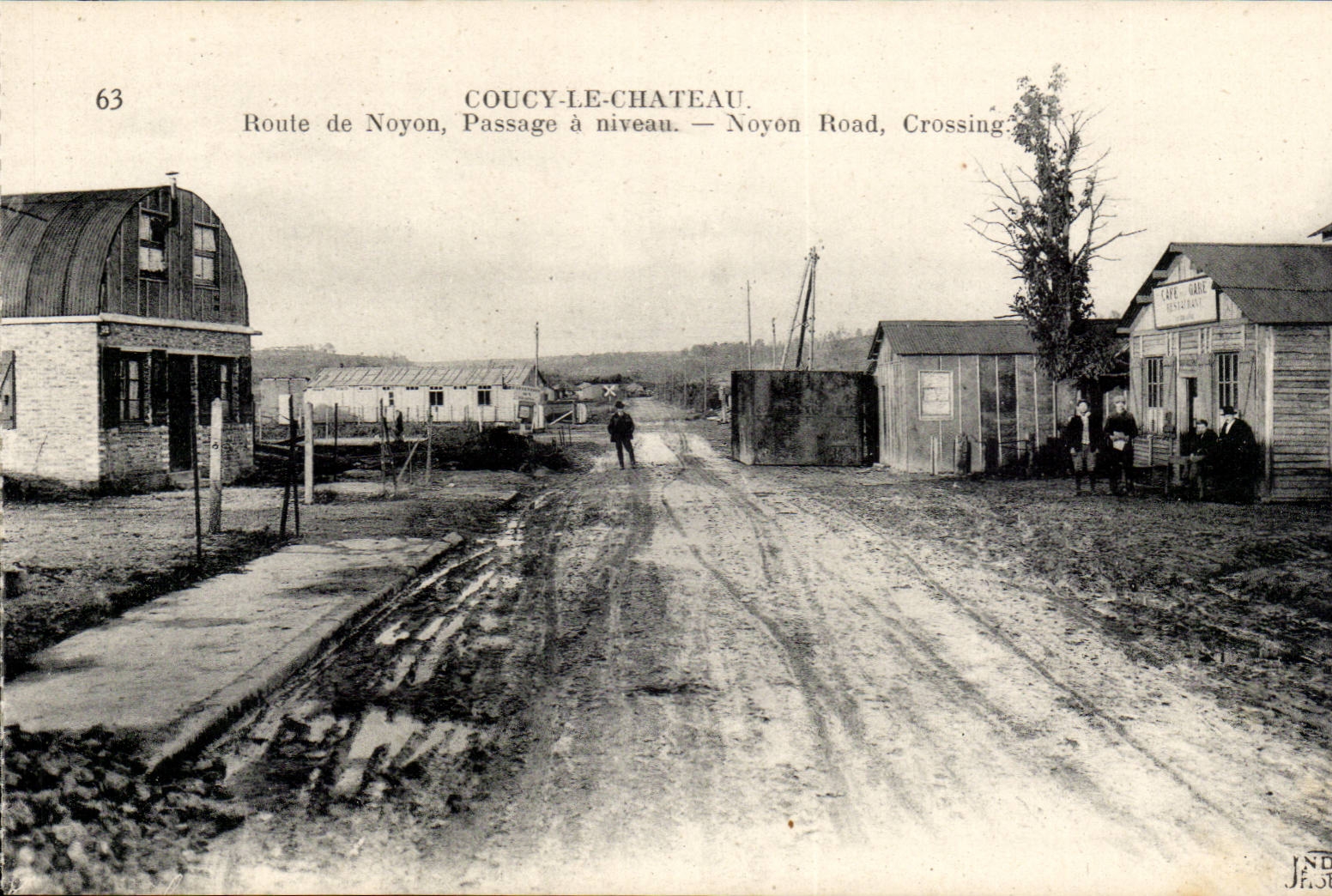 Coucy-le-Château — Route de Noyon, Passage à niveau — éditeur J.F. Juillard, n° 63