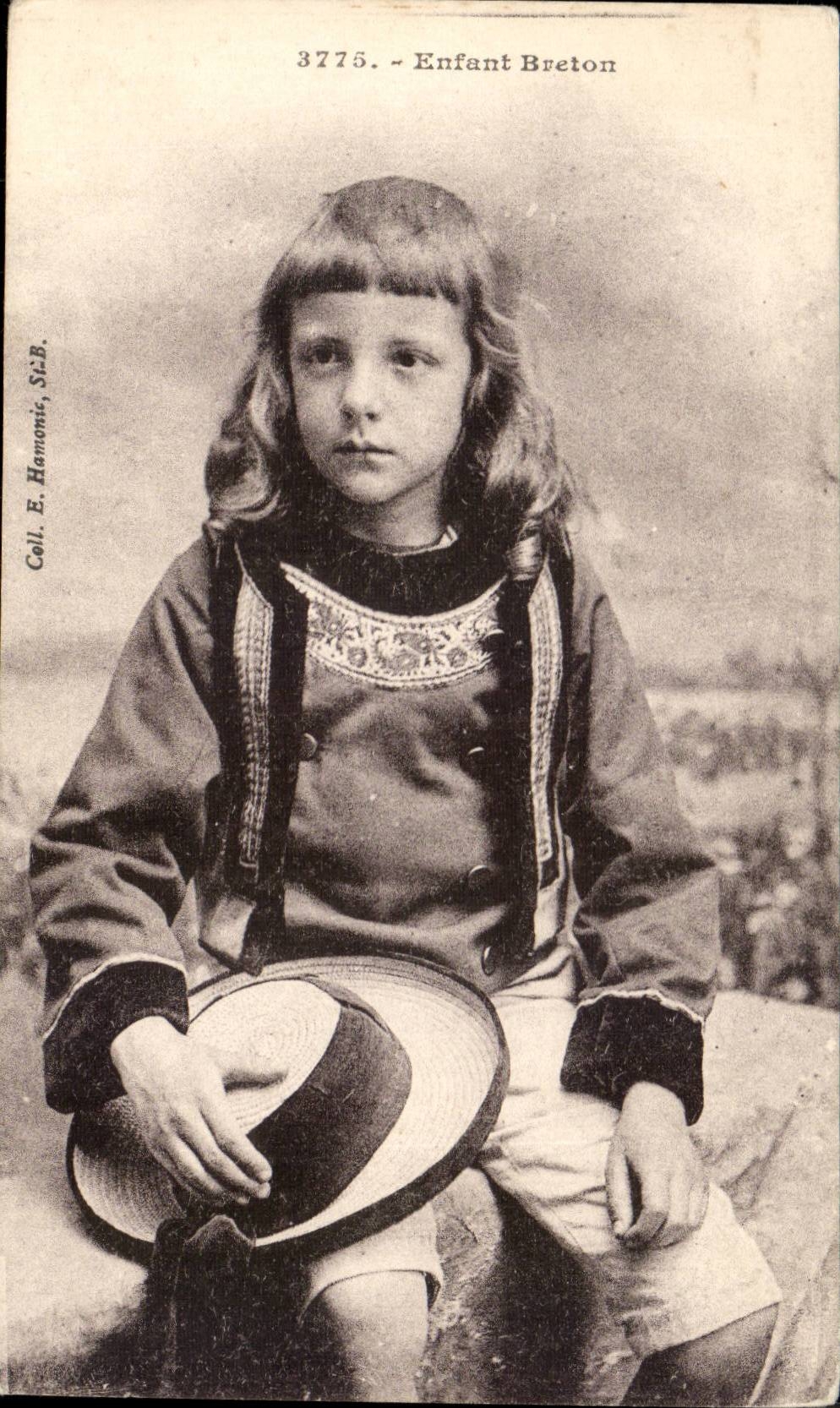CPA Folklore Enfant breton