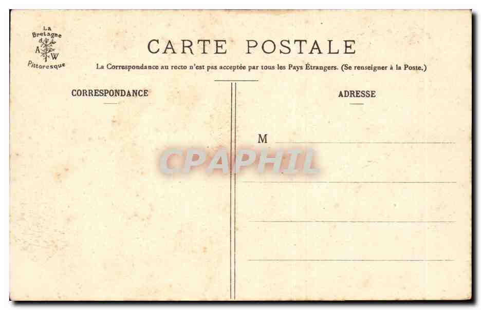 CPA Folklore petit breton de Fouesnant — Verso