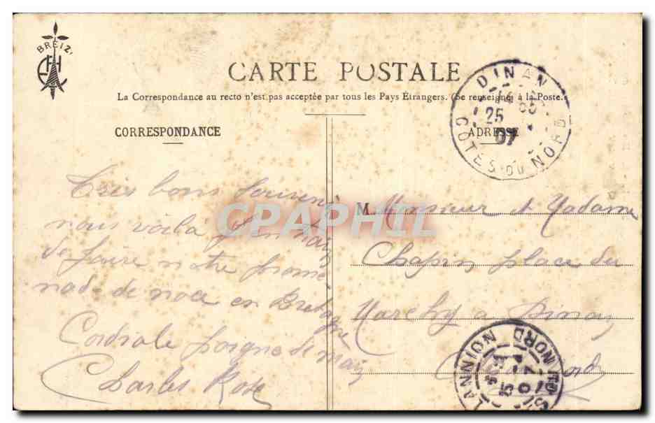 En Bretagne CPA La Bouton recousu Qu'avez vous dit ? — Verso