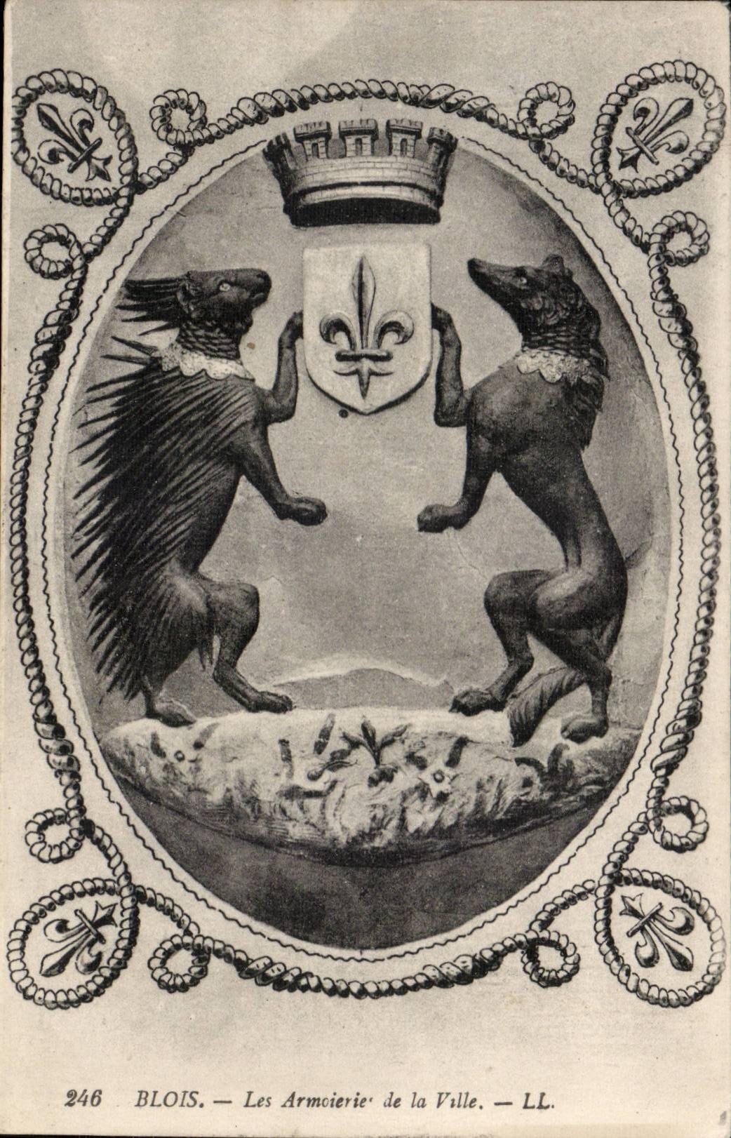 Blois - Chien et Herisson de la Ville CPA 