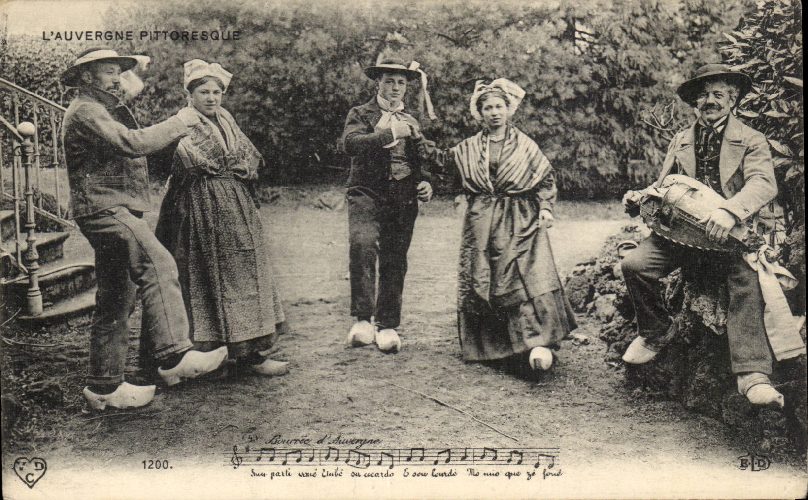 Bourrée d'Auvergne — L'Auvergne pittoresque — éditeur B.D. n°1200