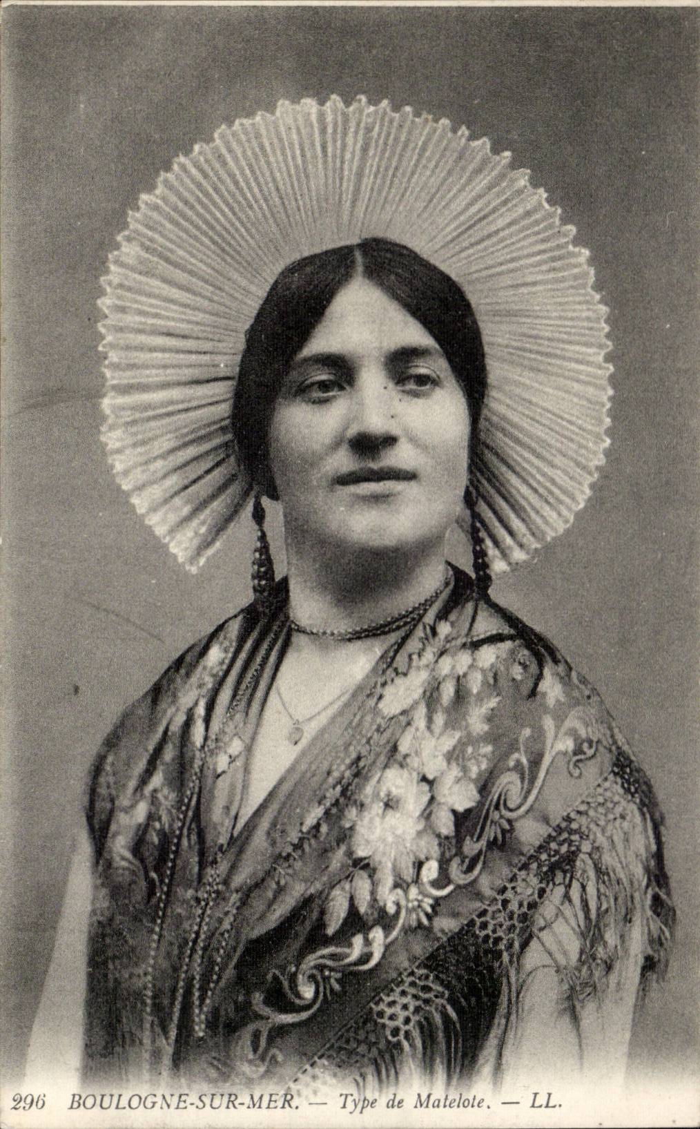 Boulogne sur Mer - Fantaisie - Femme - Matelote - CPA 