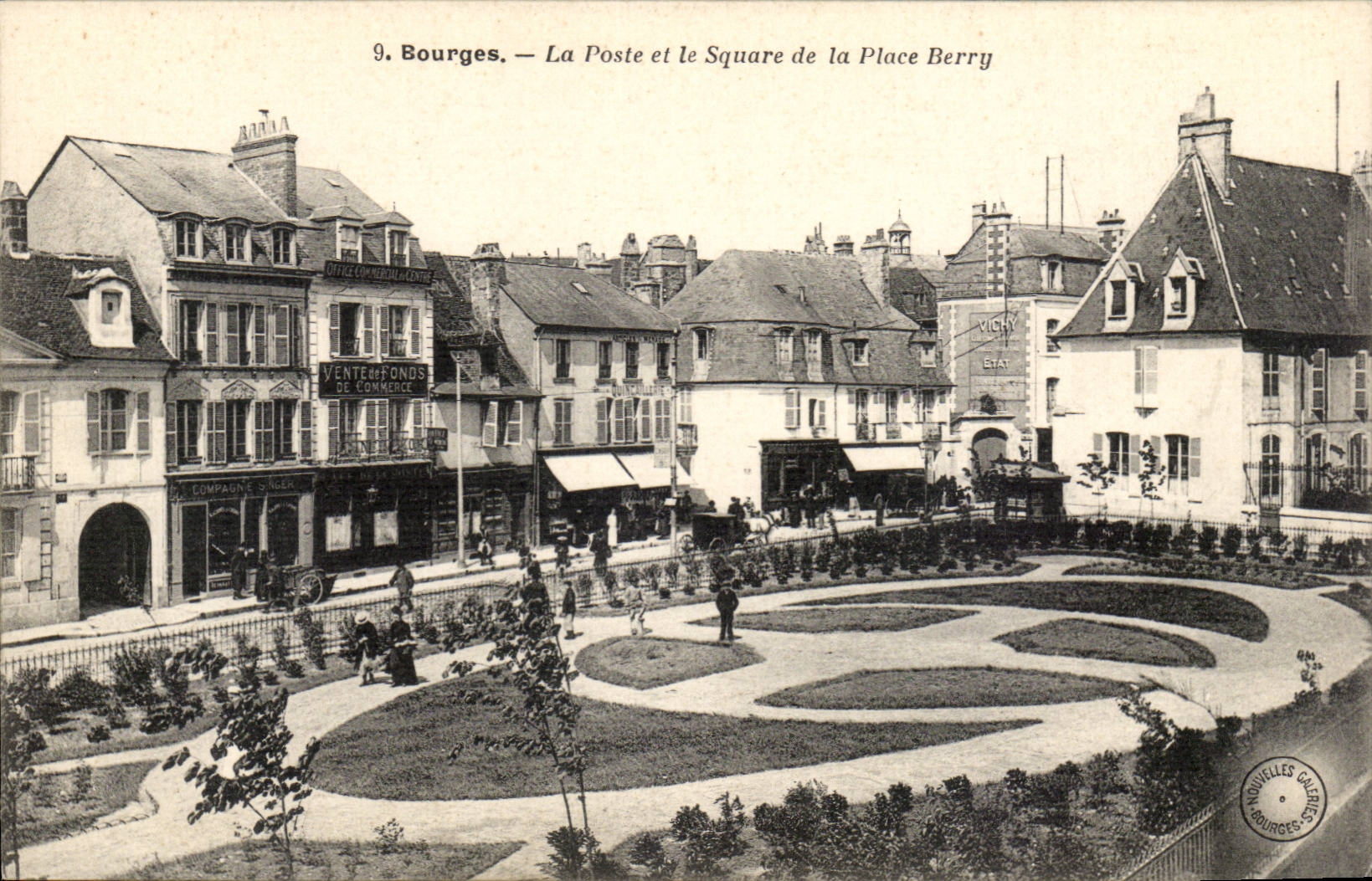 Bourges — La Poste et le Square de la Place Berry — Nouvelles Ouvrages Bourges