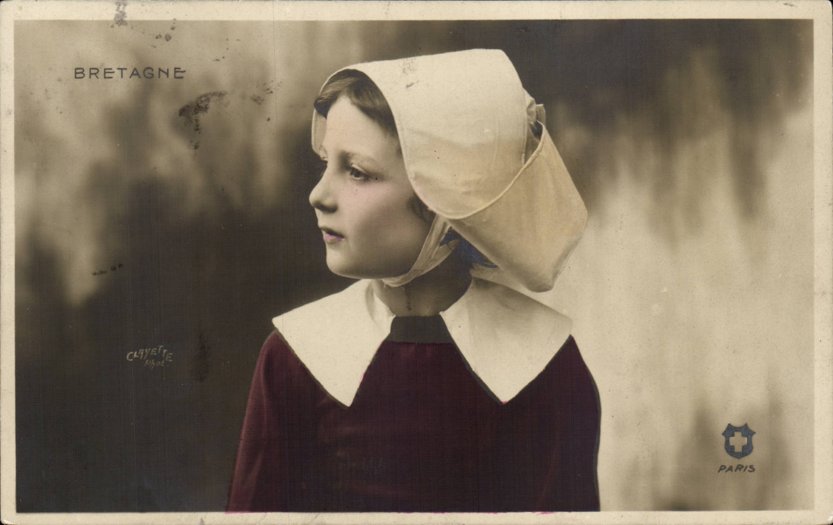Folklore - Costumes - Fantaisie - Femme - Jeune Fille - Bretagne - CPA 