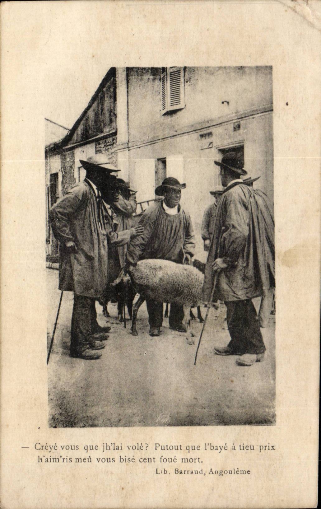 Folklore - Costumes - Black Men - CPA Mouton Sheep