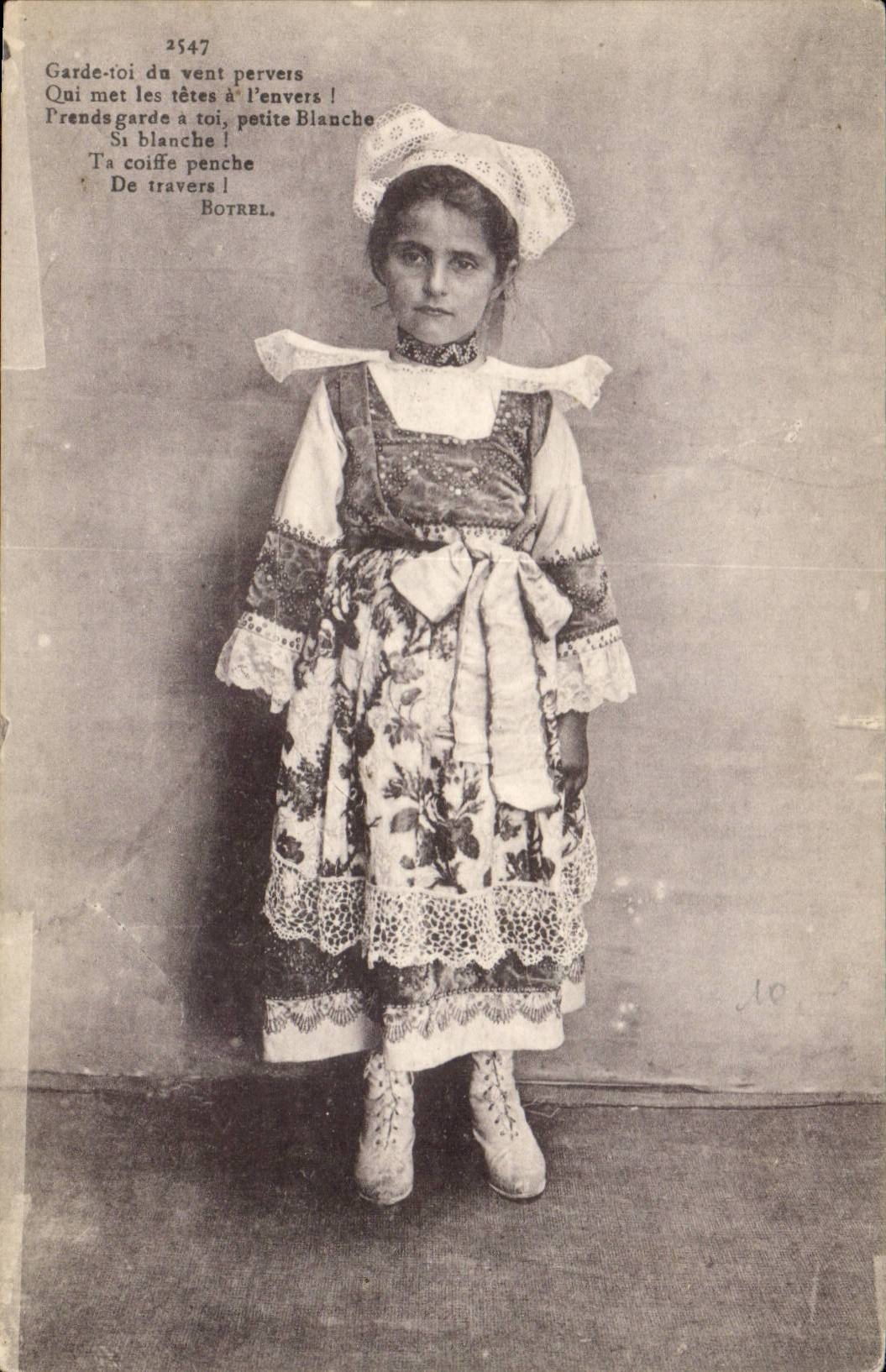 Fantaisie - enfant - jolie fille CPA 